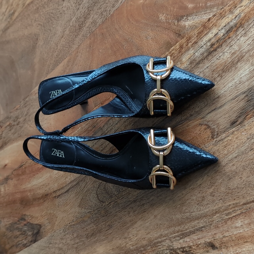 Zara Black Slingback Heels with Gold Buckle Leather 5.5/6